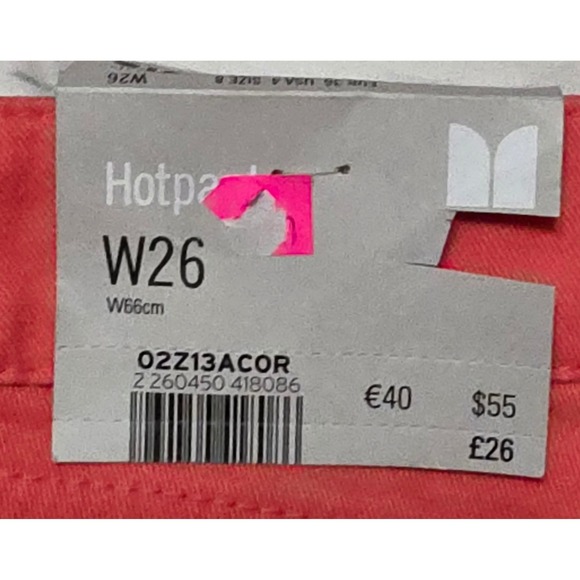 Topshop Moto Coral Pink Denim Hotpants Shorts Raw Hem W26 US Size 4 - Picture 4 of 4